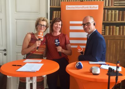 Vanja Budde beim Deutschlandfunk