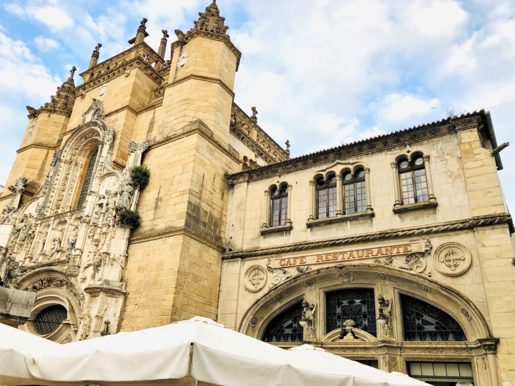 Tempel der Gelehrsamkeit: Portugals älteste Universität in Coimbra 1