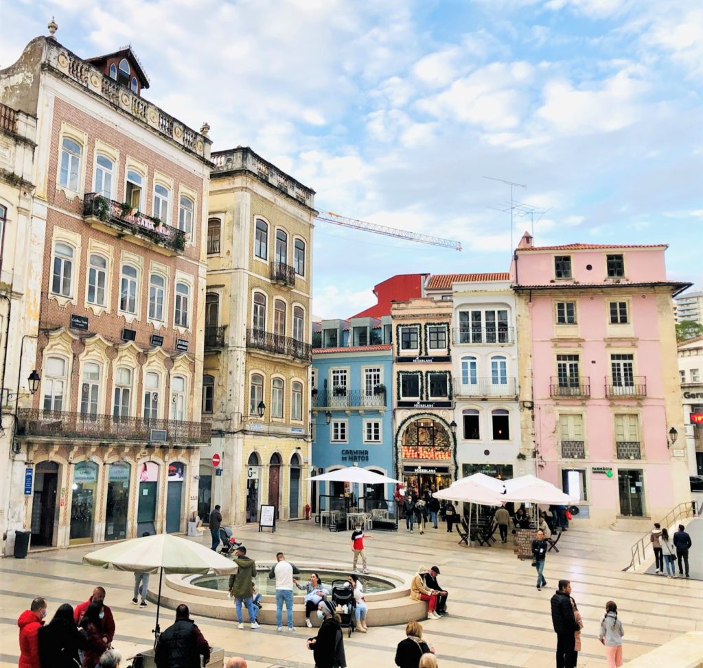 Tempel der Gelehrsamkeit: Portugals älteste Universität in Coimbra 2