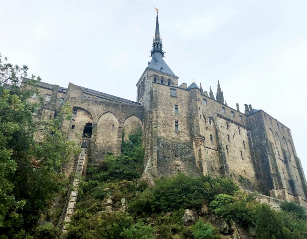 Klippen, Calvados und ein berühmter Klosterberg: Die Normandie 110