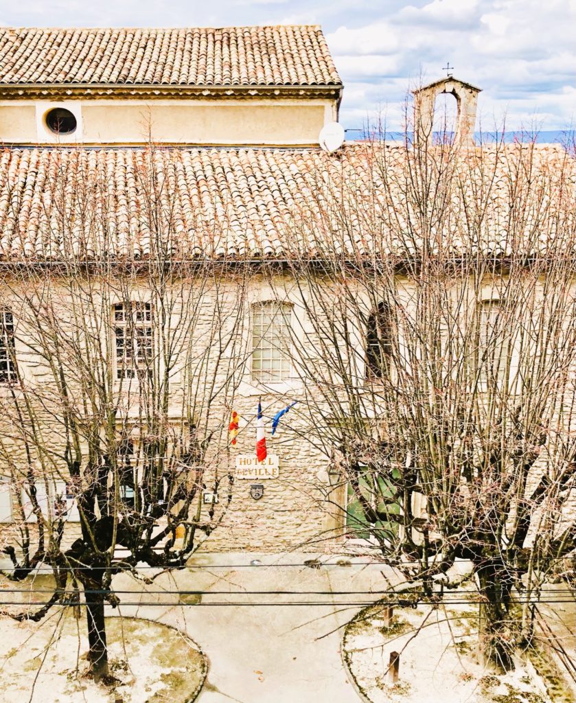 Schön und charmant – doch lichtdurchflutet ist die Provence im März noch nicht 36