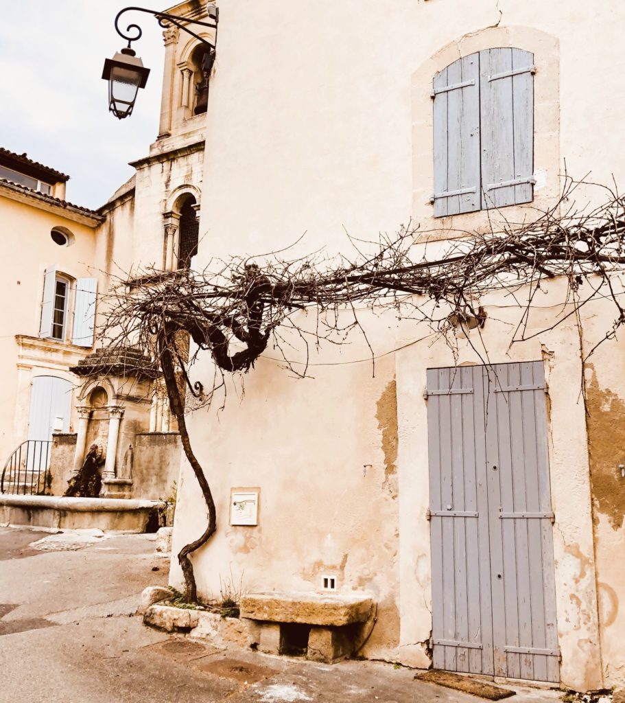 Schön und charmant – doch lichtdurchflutet ist die Provence im März noch nicht 39
